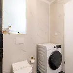 Azabia Luxury - Nest 5