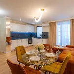 Azabia Luxury - Nest 5 *