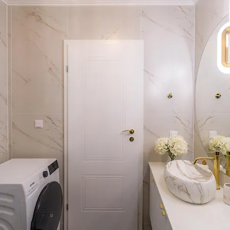 Apartment Azabia Luxury - Nest 5 Cluj-Napoca