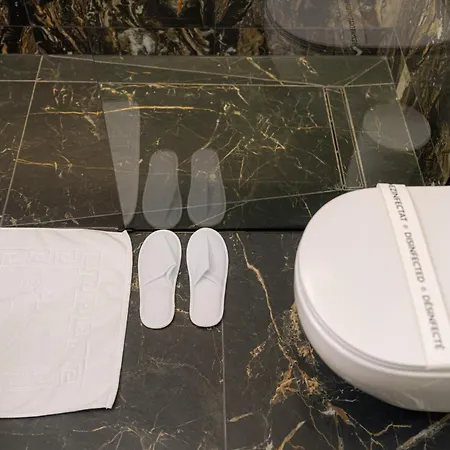 Azabia Luxury - Nest 5 *