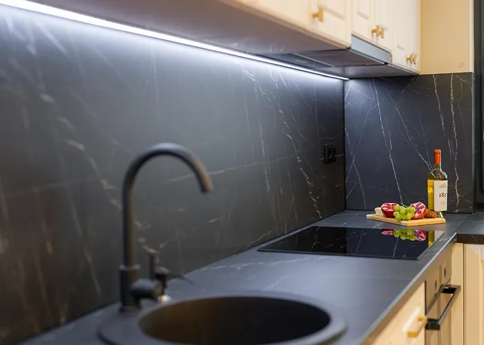 Azabia Luxury - Nest 5