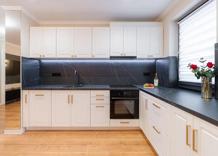 Azabia Luxury - Nest 5