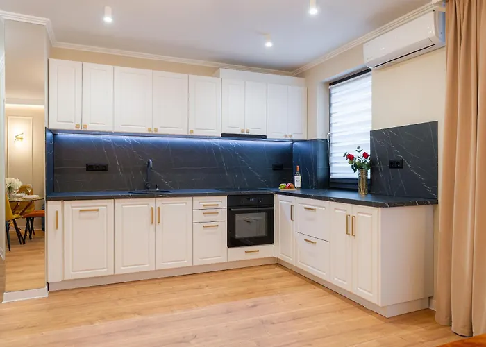 Azabia Luxury - Nest 5 Apartment *